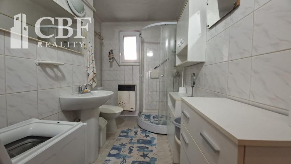 NA PREDAJ PRIESTRANNÝ 2-IZBOVÝ BYT S BALKÓNOM, VARGOVÉ POLE