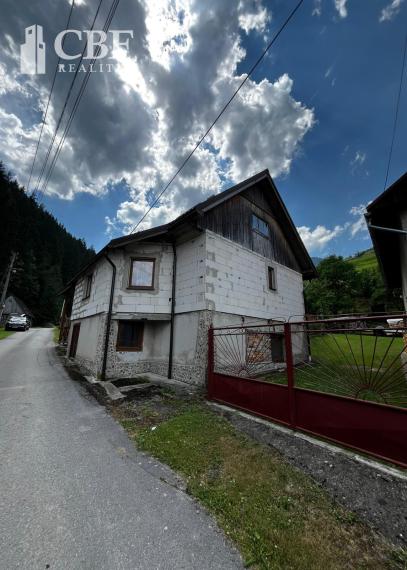 Rodinný dom na predaj – Zázrivá, časť Biela