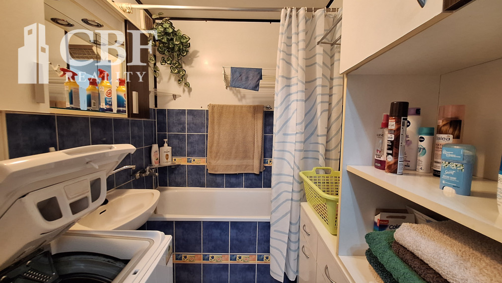 3-IZBOVÝ BYT S BALKÓNOM NA PRENÁJOM