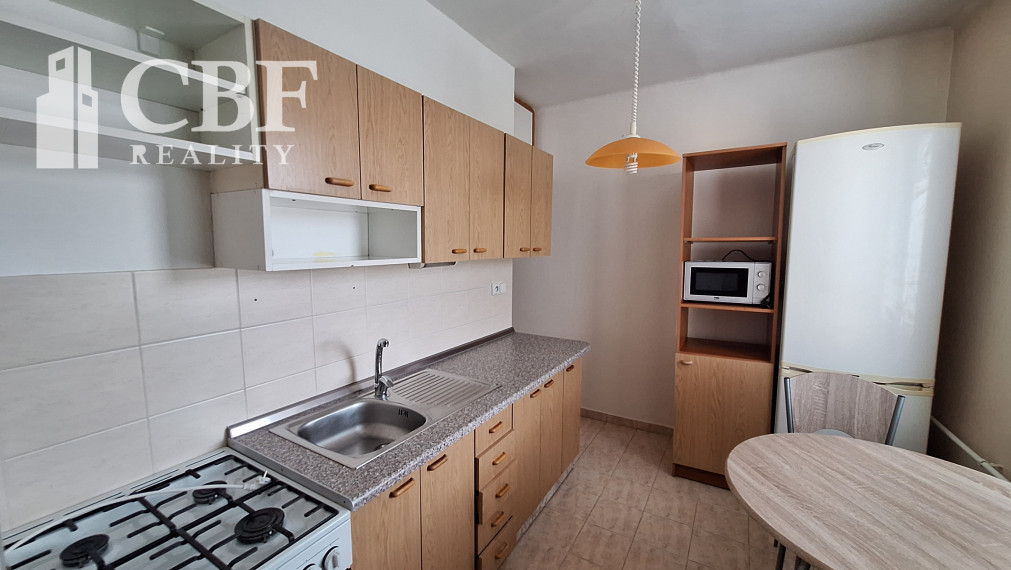 1-IZBOVÝ BYT S BALKÓNOM NA PRENÁJOM