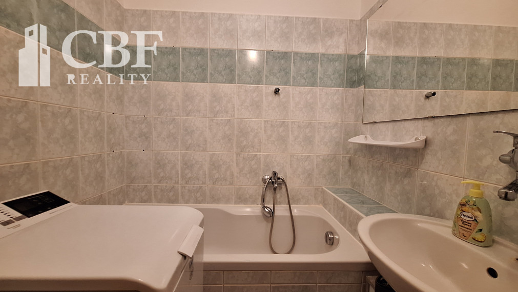 1-IZBOVÝ BYT S BALKÓNOM NA PRENÁJOM