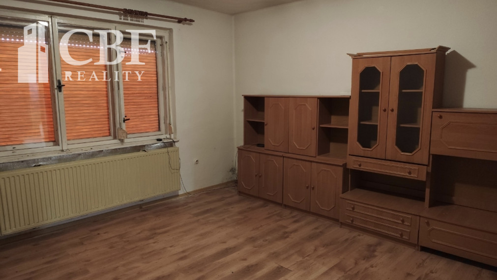 Čoltovo- rodinný dom na predaj s pozemkom 900 m2