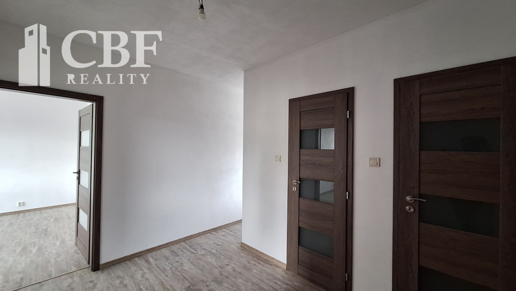2-IZBOVÝ BYT NA PREDAJ V ROŽŇAVE