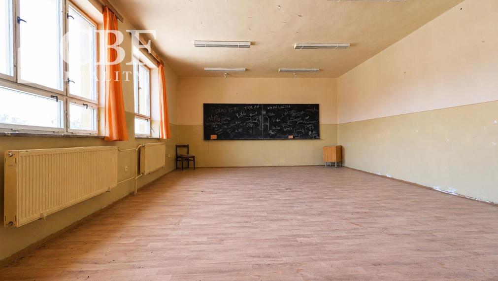 CBF Reality Vám ponúka na predaj multifunkčnú budovu v centre mesta Tornaľa