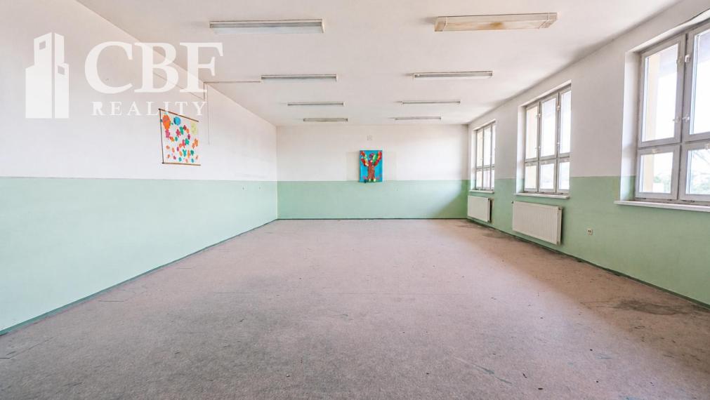 CBF Reality Vám ponúka na predaj multifunkčnú budovu v centre mesta Tornaľa