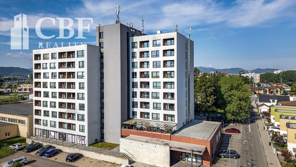 Kompletne zariadený 2i byt s dvomi lodžiami a parkovaním – Poprad