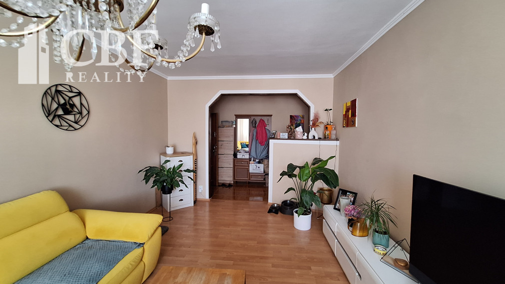 3-IZBOVÝ BYT S BALKÓNOM NA PREDAJ