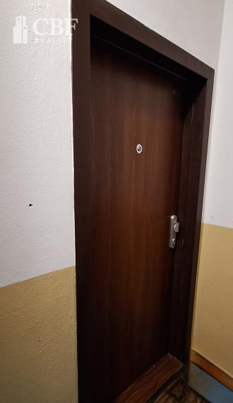 3-IZBOVÝ BYT S LOGGIOU NA PREDAJ !