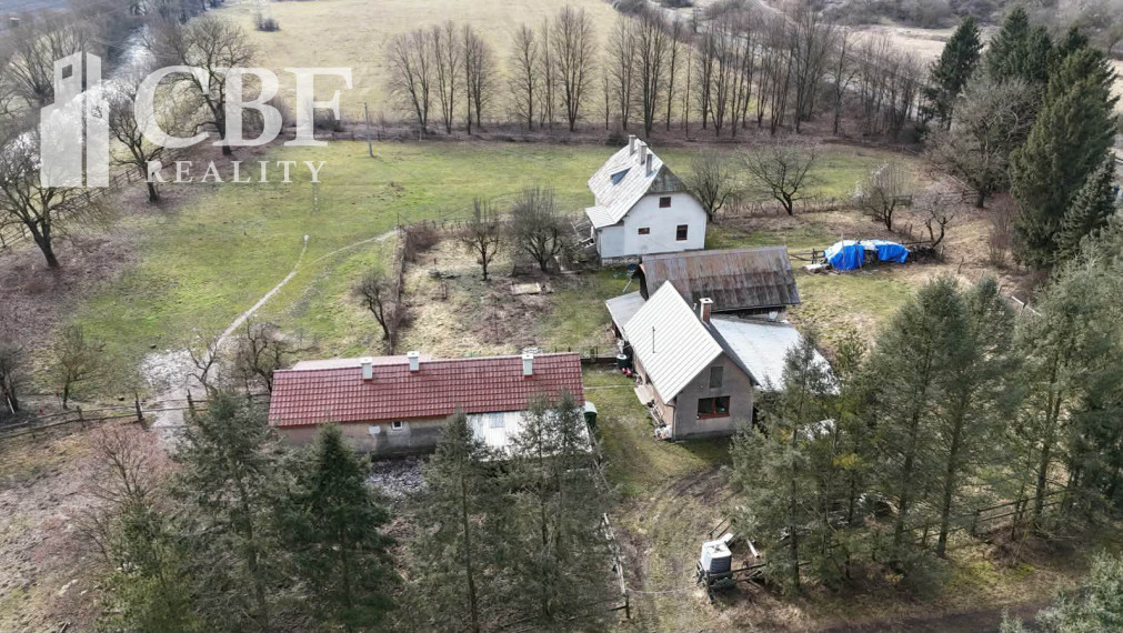 Jedinečná usadlosť na samote pod Silickou planinou -Gombasek