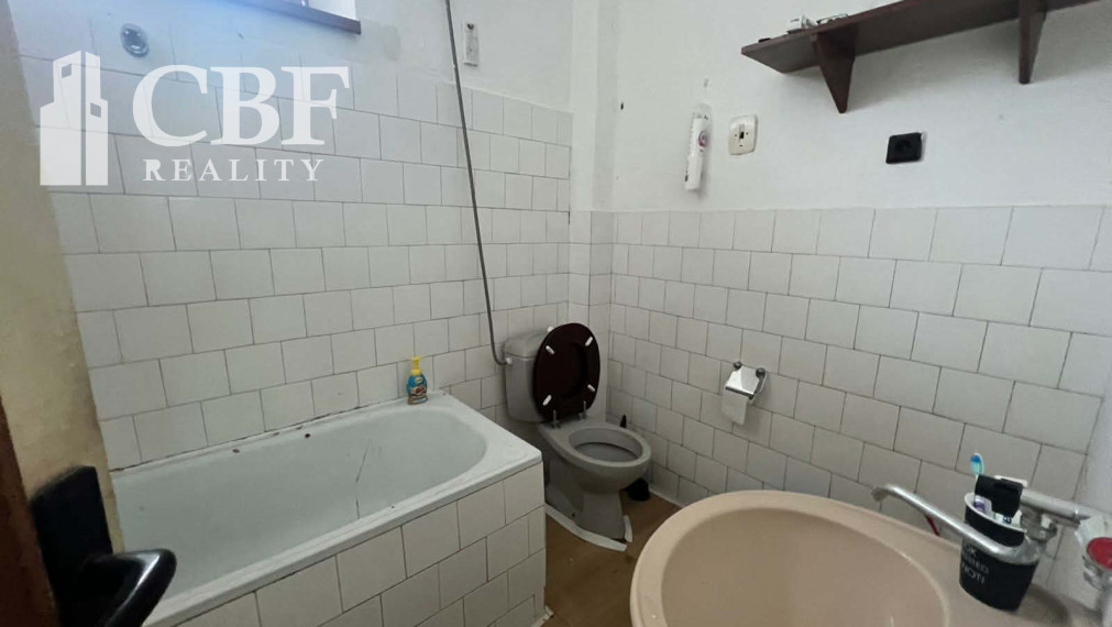 Jedinečná usadlosť na samote pod Silickou planinou -Gombasek