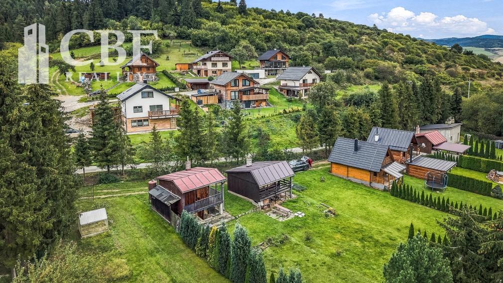 Záhradkárska chata s vlastným pozemkom 404 m² v krásnom prostredí Podolínca