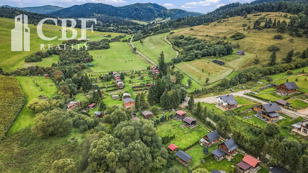 Záhradkárska chata s vlastným pozemkom 404 m² v krásnom prostredí Podolínca