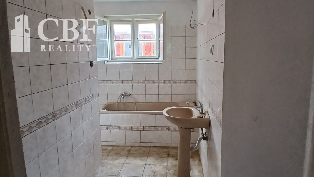 ZNÍŽENÁ CENA!Predaj 2domie Gemera so záhradou