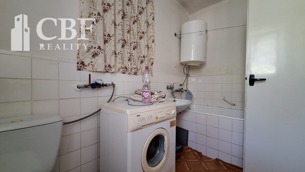 3-iZBOVÝ BYT S BALKÓNOM NA PREDAJ !
