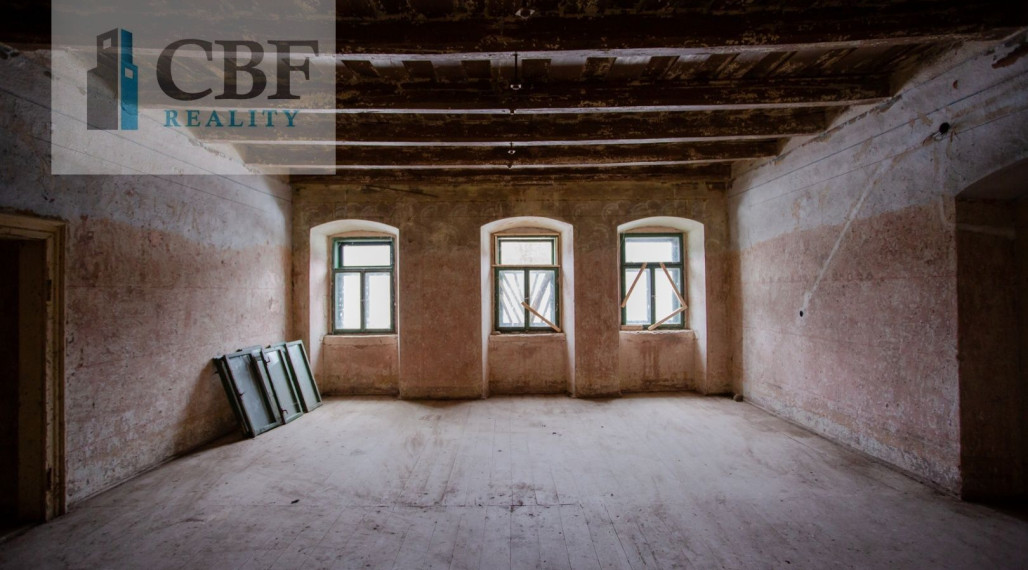 Ponúkame na predaj historickú budovu Zájazdového hostinca