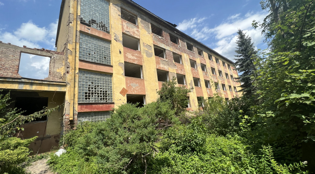 Znížená cena - Na predaj budova v obci Nižná Slaná