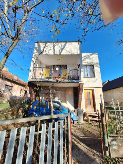 RODINNÝ DOM NA PREDAJ V OBCI ROCHOVCE