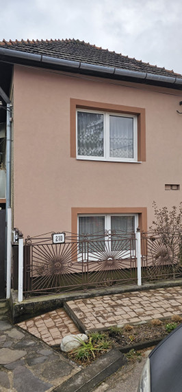 Znížená cena !!! NA PREDAJ RODINNÝ DOM, NADABULA