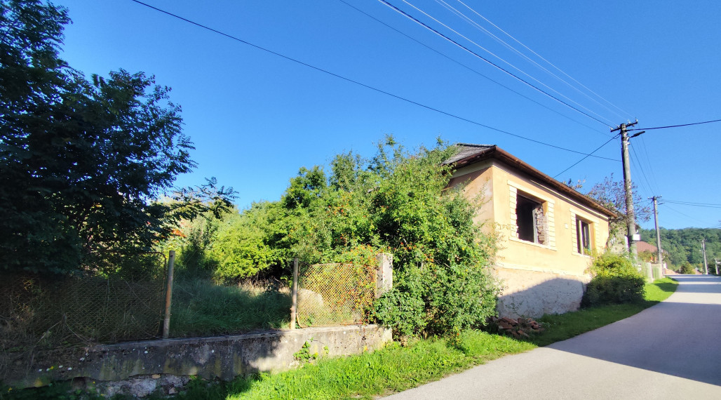 Pozemok na predaj  v intraviláne Gemerská Hôrka