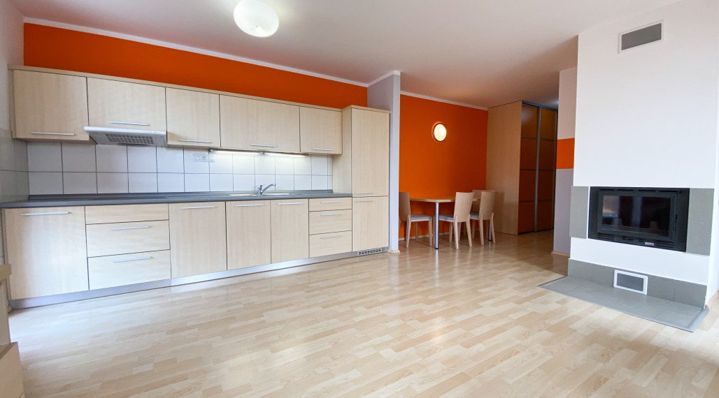 PRENÁJOM 2i apartmán s parkovacím miestom pri centre mesta Poprad