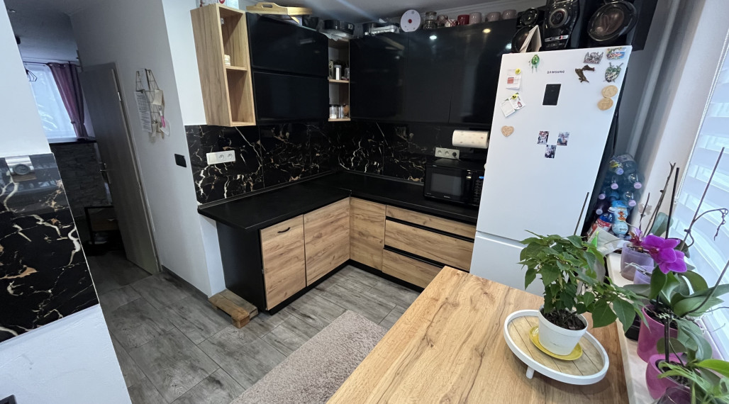 Na predaj 3-izbový byt s balkónom na Zakarpatskej ulici