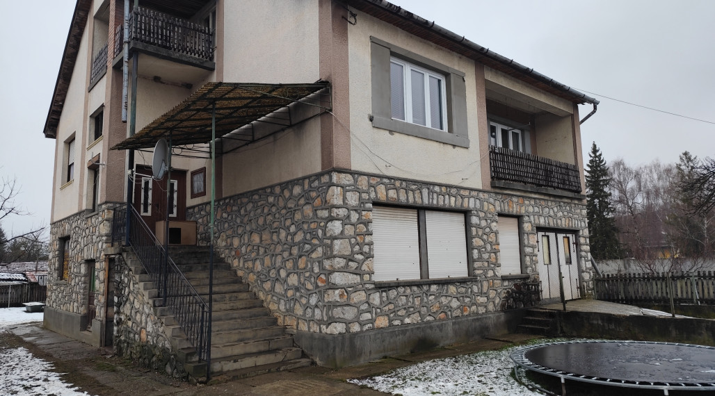 Aggtelek- dvojgeneračný dom na predaj