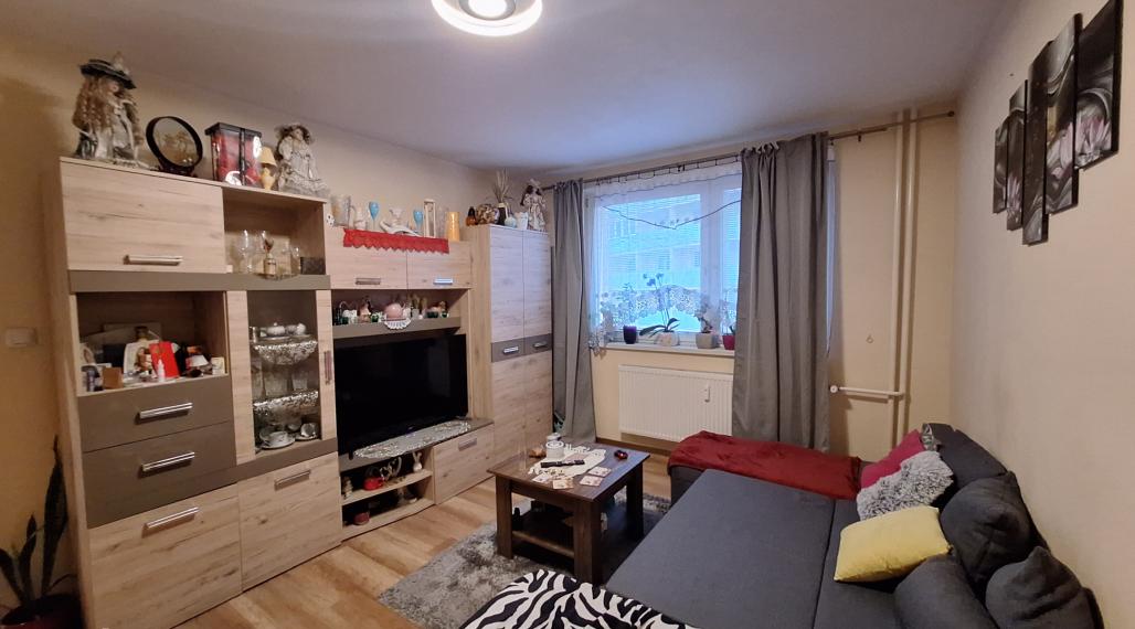 3-IZBOVÝ BYT NA PREDAJ !