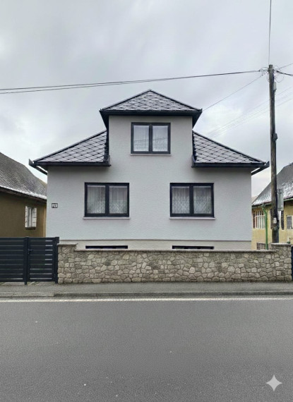 Dom na predaj - Sedliacka Dubová - pozemok 922 m2