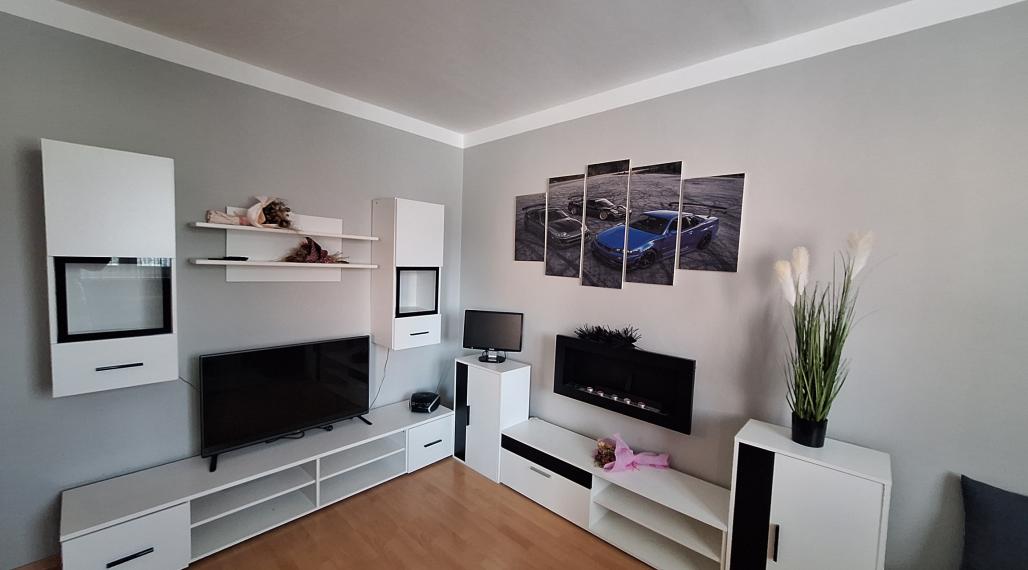 3-IZBOVÝ BYT NA PREDAJ KYJEVSKÁ ULICA