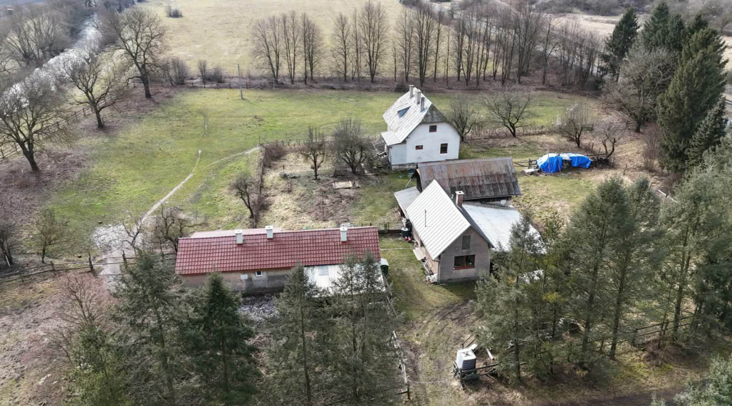 Jedinečná usadlosť na samote pod Silickou planinou -Gombasek