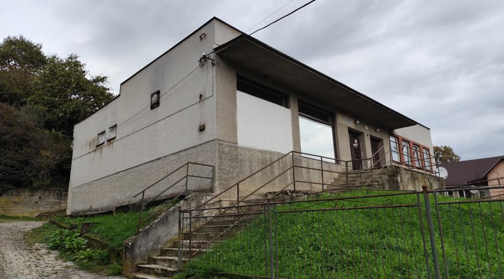 Meliata - na predaj  budova predajne