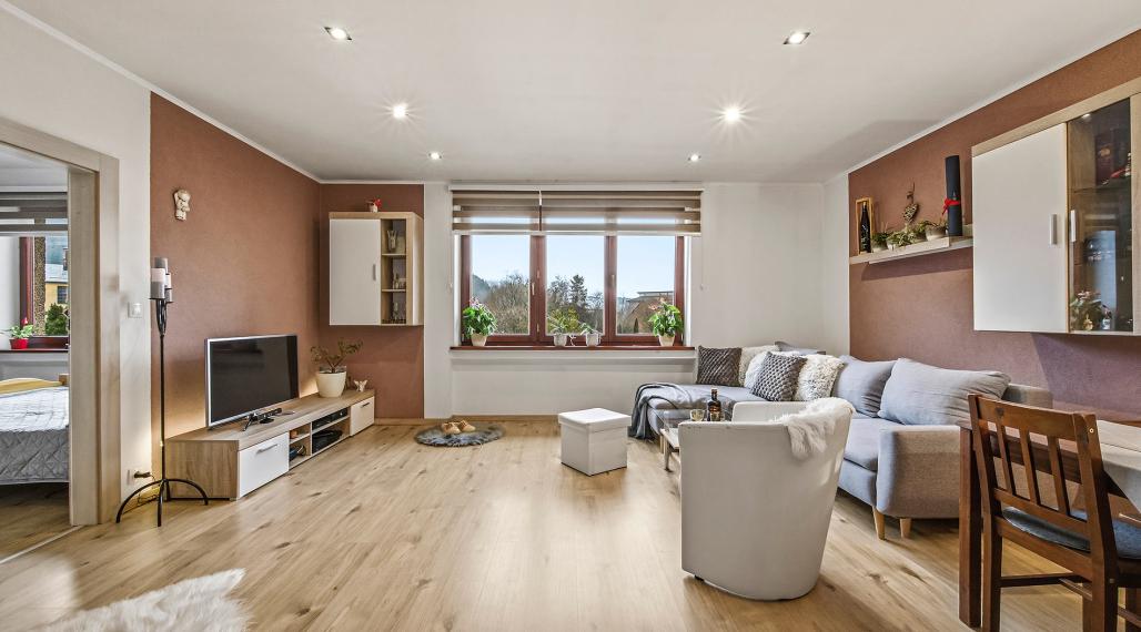 3-izbový byt | Kompletná rekonštrukcia, balkón a nízke náklady