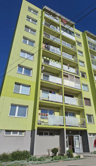 na predaj  3 izbový byt v Rožňave na Čučmianskej ulici