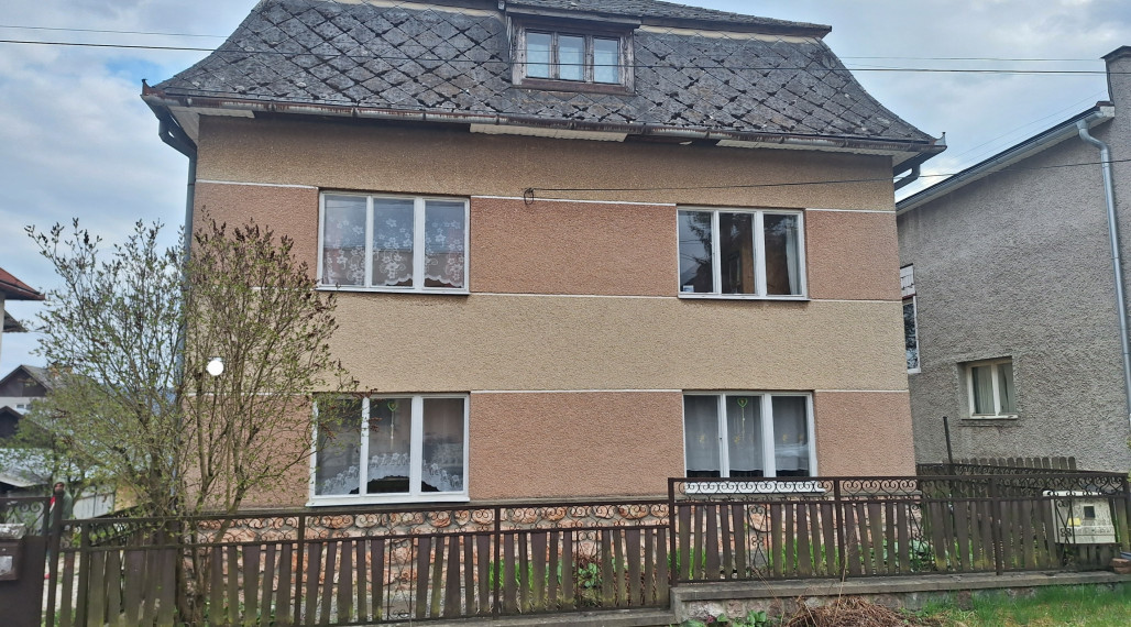 RODINNÝ DOM NA PREDAJ V KRÁSNOHORSKOM PODHRADÍ