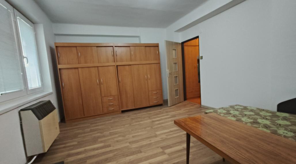 Veľký jednoizbový byt na predaj - Liptovská Teplá