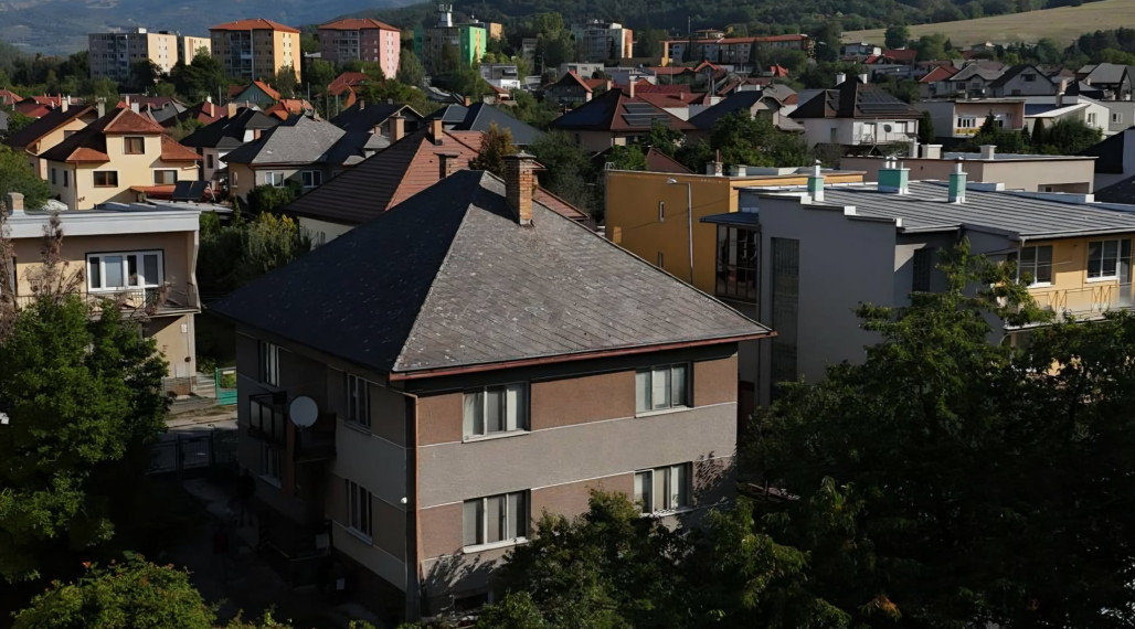 RODINNÝ DOM V ROŽŇAVE-PRIESTOR,KTORÝ SI VYTVORÍTE PODĽA SEBA