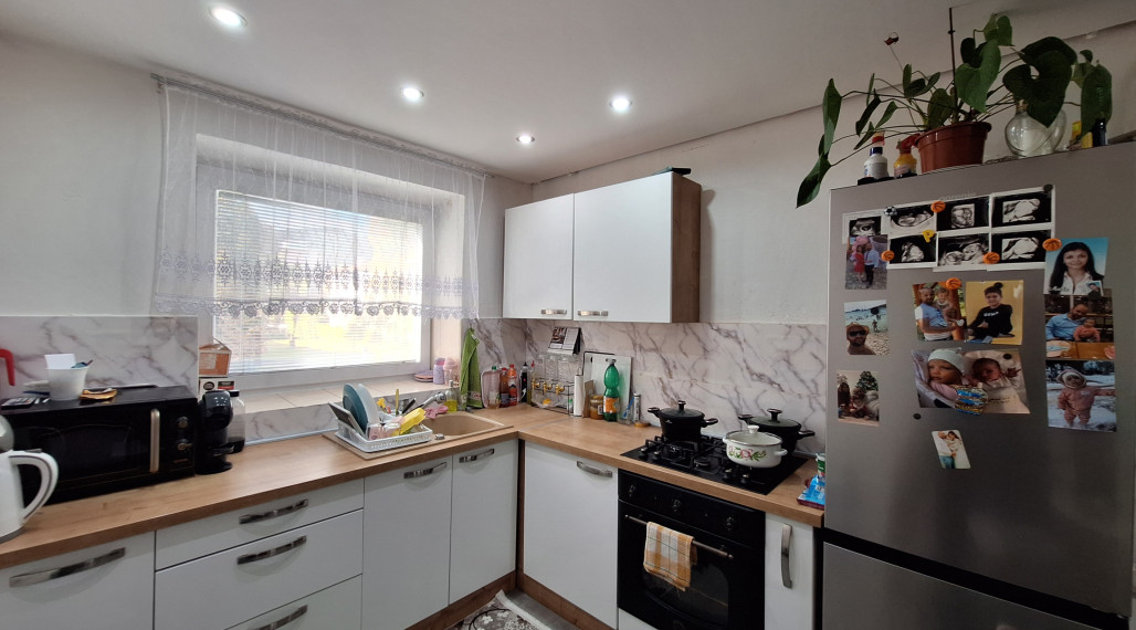 PEKNÉ BÝVANIE ! 2- IZBOVÝ BYT S BALKÓNOM NA PREDAJ !