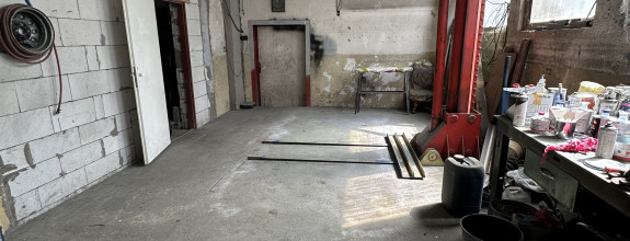 NA PREDAJ KOMERČNÝ OBJEKT V ROŽŇAVE