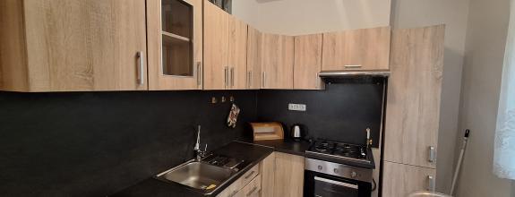 2-IZBOVÝ BYT S BALKÓNOM NA PRENÁJOM