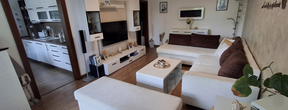 Na predaj moderný 4-izbový byt v Rožňave, sídl. Juh