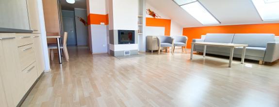 2-izbový apartmán v centre Popradu s parkovaním na prenájom