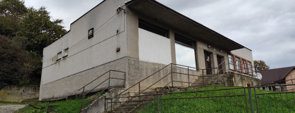Meliata - na predaj budova predajne