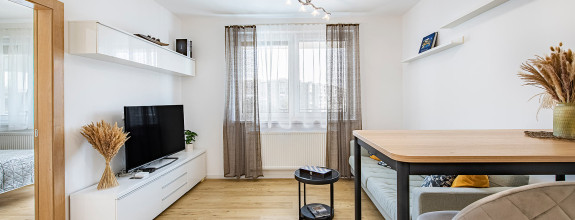 Krásny 2i byt s terasou,parkovaním a výhľadom na Tatry,Poprad