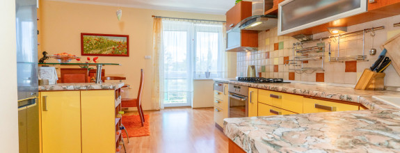 Exkluzívny prenájom:veľkometrážny 4-izbový byt v obľúbenej lokalite Popradu