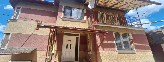 ZNÍŽENÁ CENA ! RODINNÝ DOM NA PREDAJ V OBCI LIPOVNÍK !