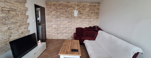 3-IZBOVÝ BYT S BALKÓNOM NA PREDAJ