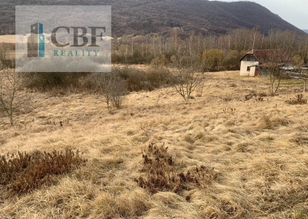 Pozemok na predaj v Joviciach