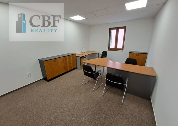 Na prenájom kancelárske priestory v centre Rožňavy