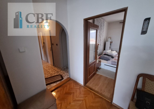 Znížená cena - 3-izbový byt s balkónom v Rožňave