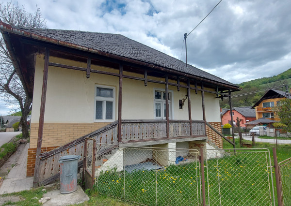 ZNÍŽENÁ CENA O 3.100€!!! Rodinný dom na predaj v obci Kobeliarovo